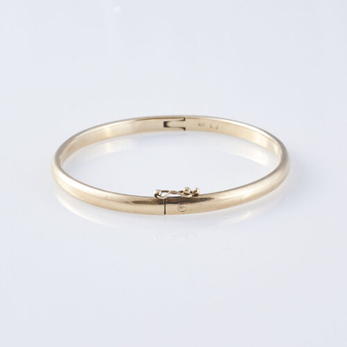 9ct Gold Bangle