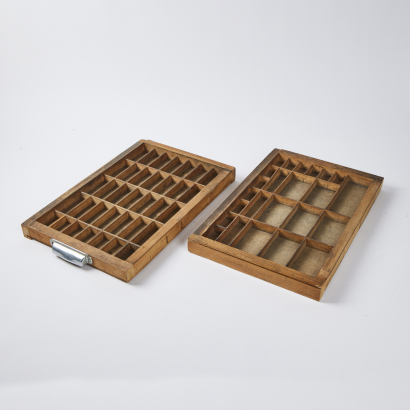 A Pair Of Vintage Printers Trays