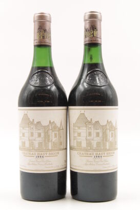 (2) 1984 Chateau Haut Brion, Pessac Leognan