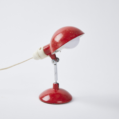 A Retro Industrial Enamel Desk Lamp