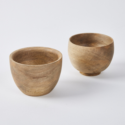 A Pair of Hand-Turned New Zealand Taraine Bowls