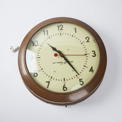 A Large Railway Station Self-Winding Clock