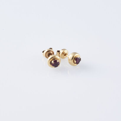 18ct Gold Ruby Earrings