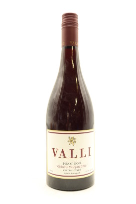 (1) 2018 Valli Gibbston Vineyards Pinot Noir, Gibbston [JR17.5] [RP95]