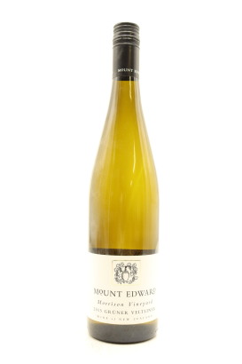 (1) 2015 Mount Edward Morrison Vineyard Gruner Veltliner, Central Otago