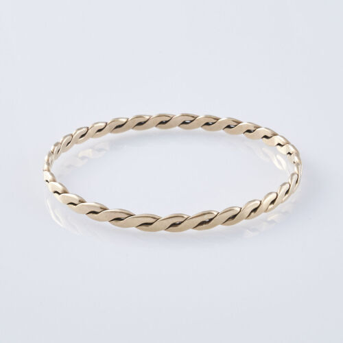 9ct Bangle