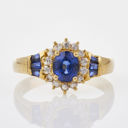 14ct Yellow Gold, .79ct Blue Sapphire /.33ct Diamond Set Cluster Ring