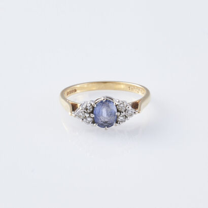 18ct Sapphire and Diamond Ring