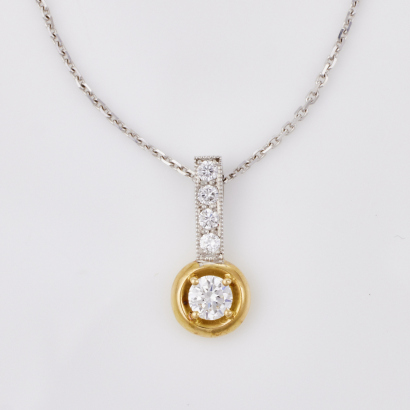 18ct Yellow Gold / White Gold, Diamond Pendant and Chain