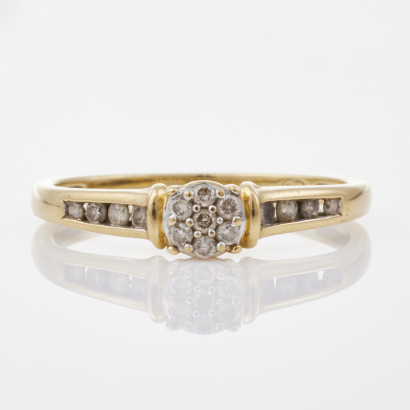 9ct Yellow Gold, Vintage .15ct Diamond Flower Cluster Ring