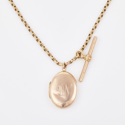 9ct Rose Gold, Vintage, Locket and Chain with T bar