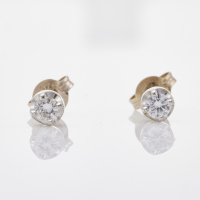 9ct White Gold, .20ct Diamond Stud Earrings