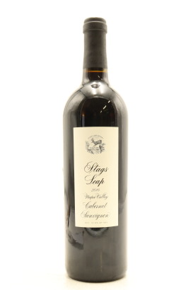 (1) 2010 Stags Leap Winery Cabernet Sauvignon, Napa Valley