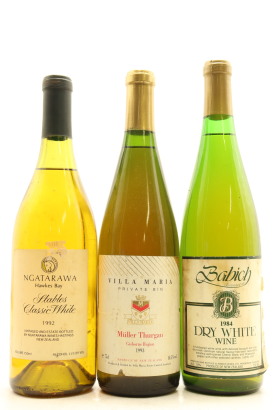 (1) 1992, 1993 & 1984 New Zealand Old White Wine Collection, 3 Bottles Sold as One Lot