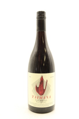 (1) 2013 Taimana Pinot Noir, Waitaki Valley