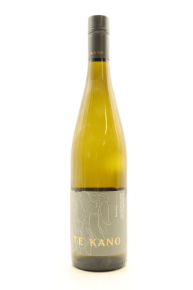 (1) 2019 Te Kano Pinot Gris, Central Otago