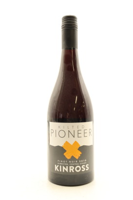 (1) 2019 Kinross Pinot Noir Kilted Pioneer, Central Otago