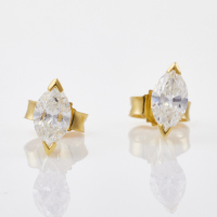 18ct Yelllow Gold, Modern, 1.02ct Marquise cut Diamond Studs