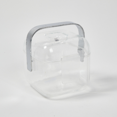 A Perspex Buzzing Ice Bucket