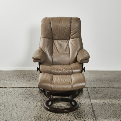 An Ekornes MAYFAIR Stressless Recliner & Footstool Made In Norway