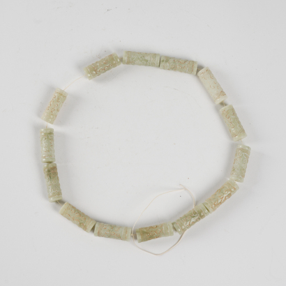 A Chinese old Jade bead necklace