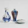 A Chinese Qing dynasty blue and white 'figural' garlic-mouth vase A copper-red vase A blue and white water pot - 2