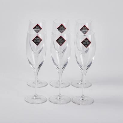 (1) Riedel Vinum Champagne Flute, 6 Pack, Sold as One lot