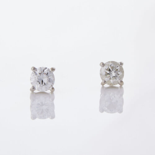 18ct White Gold, 1.01ct Diamond Stud Earrings