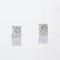 18ct White Gold, 1.01ct Diamond Stud Earrings