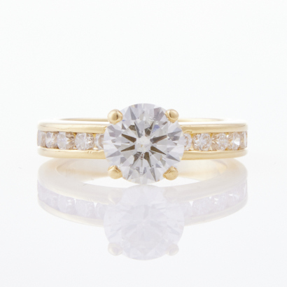 18ct Yellow Gold, 2.04ct Round Brilliant Cut Diamond Ring