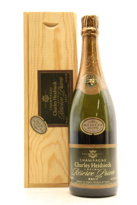 (1) NV Charles Heidsieck Brut Reserve Privee Cellared in 1990, Champagne (GB)