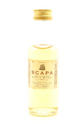 (1) Scapa 1985 Gordon & MacPhail Single Malt Scotch Whisky in Miniature, 40% ABV, 50ml