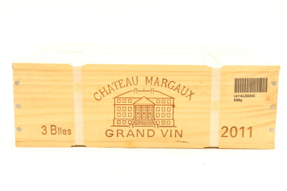 (3) 2011 Chateau Margaux, Margaux [JR17] [WE95] [WS94] (OWC)