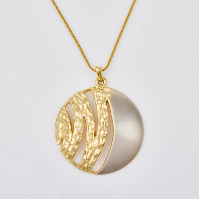 Pierre Cardin, Gold tone Circular Pendant Necklace