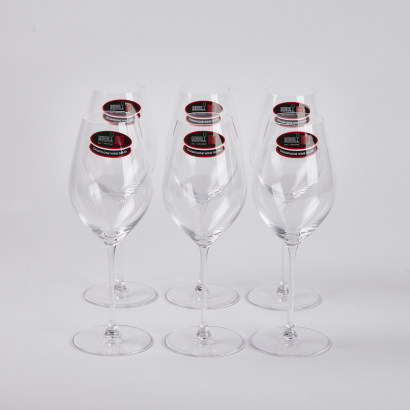 (1) Riedel Veritas Champagne Glasses, 6 Pack, Sold as one Lot