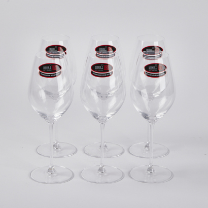 (1) Riedel Veritas Champagne Glasses, 6 Pack, Sold as one Lot