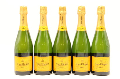 (5) Veuve Clicquot Ponsardin Yellow Label Brut, Champagne