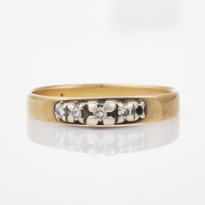 9ct Yellow Gold, Vintage Diamond Ring