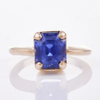 9ct Rose Gold, Modern, 4.53ct Sapphire Ring