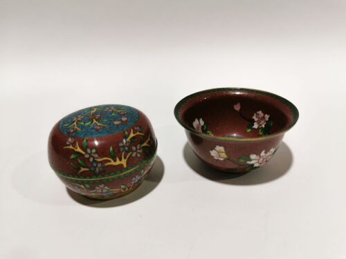 A Chinese Cloisonne Small Box and A Chinese Cloisonne Small Bowl