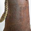 A Chinese Qing dynasty Qianlong period large bronze bell - 2