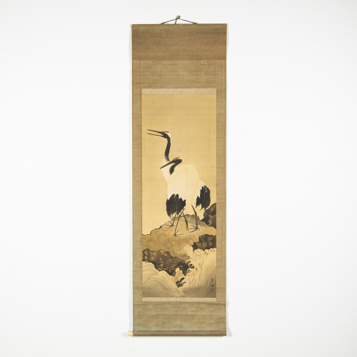 A Chinese painting of a crane (silk ) - The Collection of John Perry's Asian Art