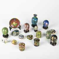 A group of seventeen Chinese Cloisonné small pieces