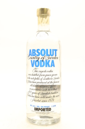 (1) Absolut Vodka, Sweden, 40% ABV, 1000ml