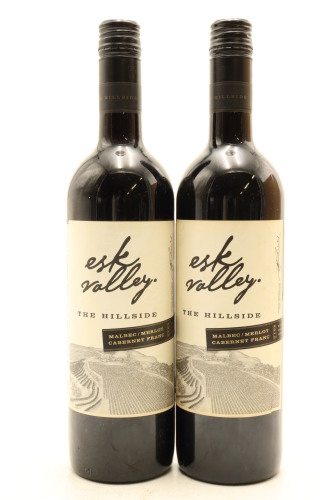 (2) 2010 Esk Valley Winemakers Reserve Merlot Malbec Cabernet, Gimblett Gravels