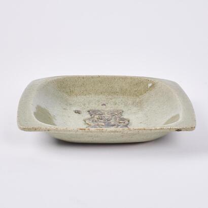 A Hirau Potteries Taniwha Dish