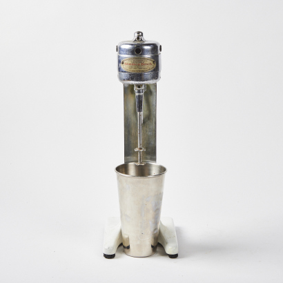 A New Zealand Made Licensed Hamilton Beach Milkshake Machine