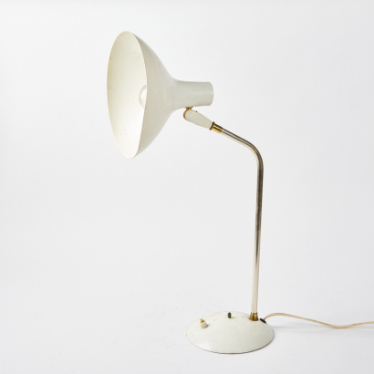 An Atomic Desk Lamp