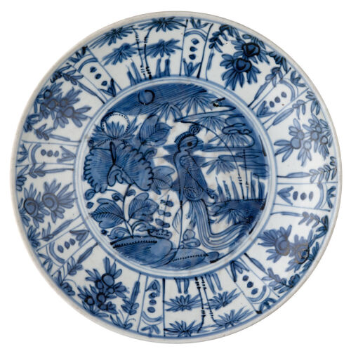 A Chinese Ming Dynasty Blue and White Plate with birds and flower pattern