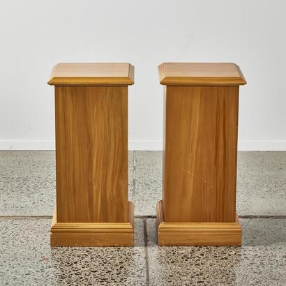 A Pair Of Wooden Plinths